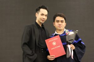 484723797_4027514697520301_3373969039536772813_n-300x200 Ep 3. Series Gặp Gỡ: Anh Quang Đức - Đi thôi, đi thi, thi đi! 